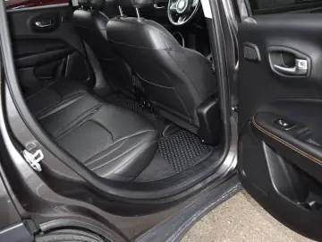 Jeep Compass 2.0 M-Jet 4x4 AT Limited