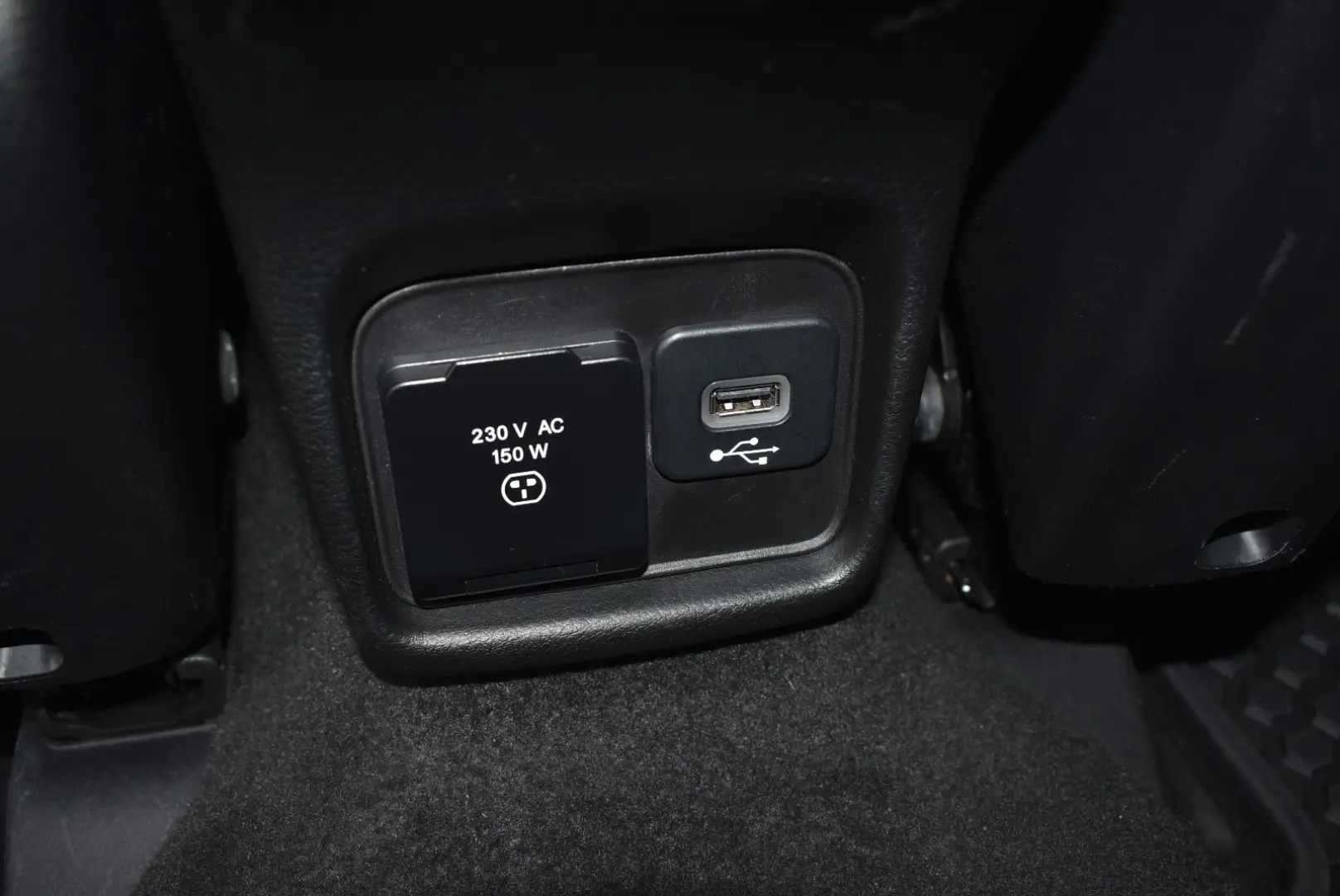 Jeep Compass 2.0 M-Jet 4x4 AT Limited