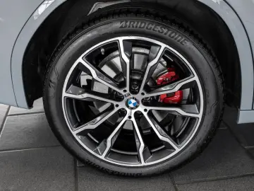 X3 xDrive 30i M-Sport FACEL. PANO AHK HUD 360
