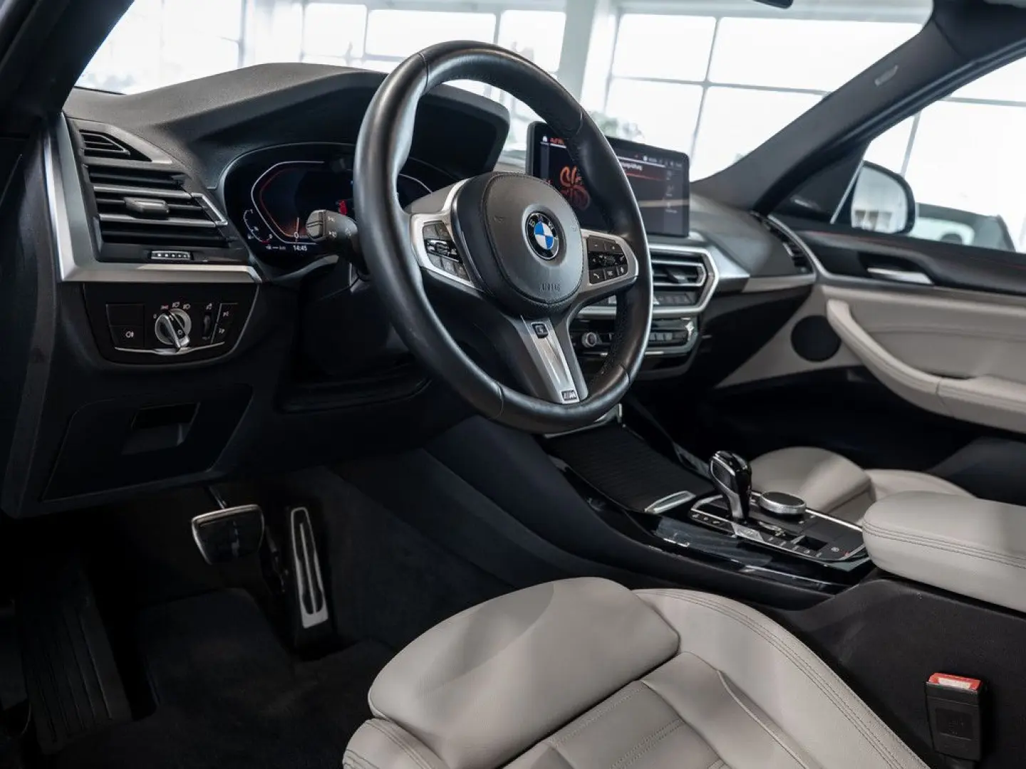 X3 xDrive 30i M-Sport FACEL. PANO AHK HUD 360