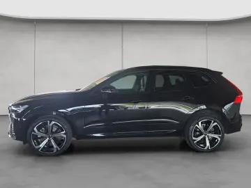 Volvo XC60 B5 B AWD Plus Dark