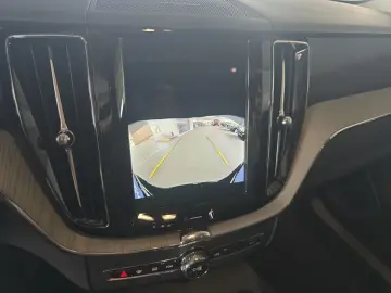 Volvo XC60 B5 B AWD Plus Dark