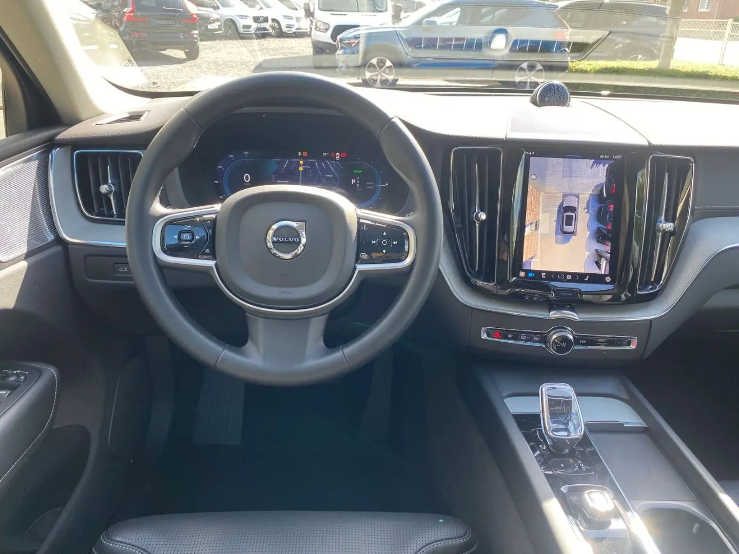 Volvo XC60 T8 Ultra Dark Plug-In Hybrid