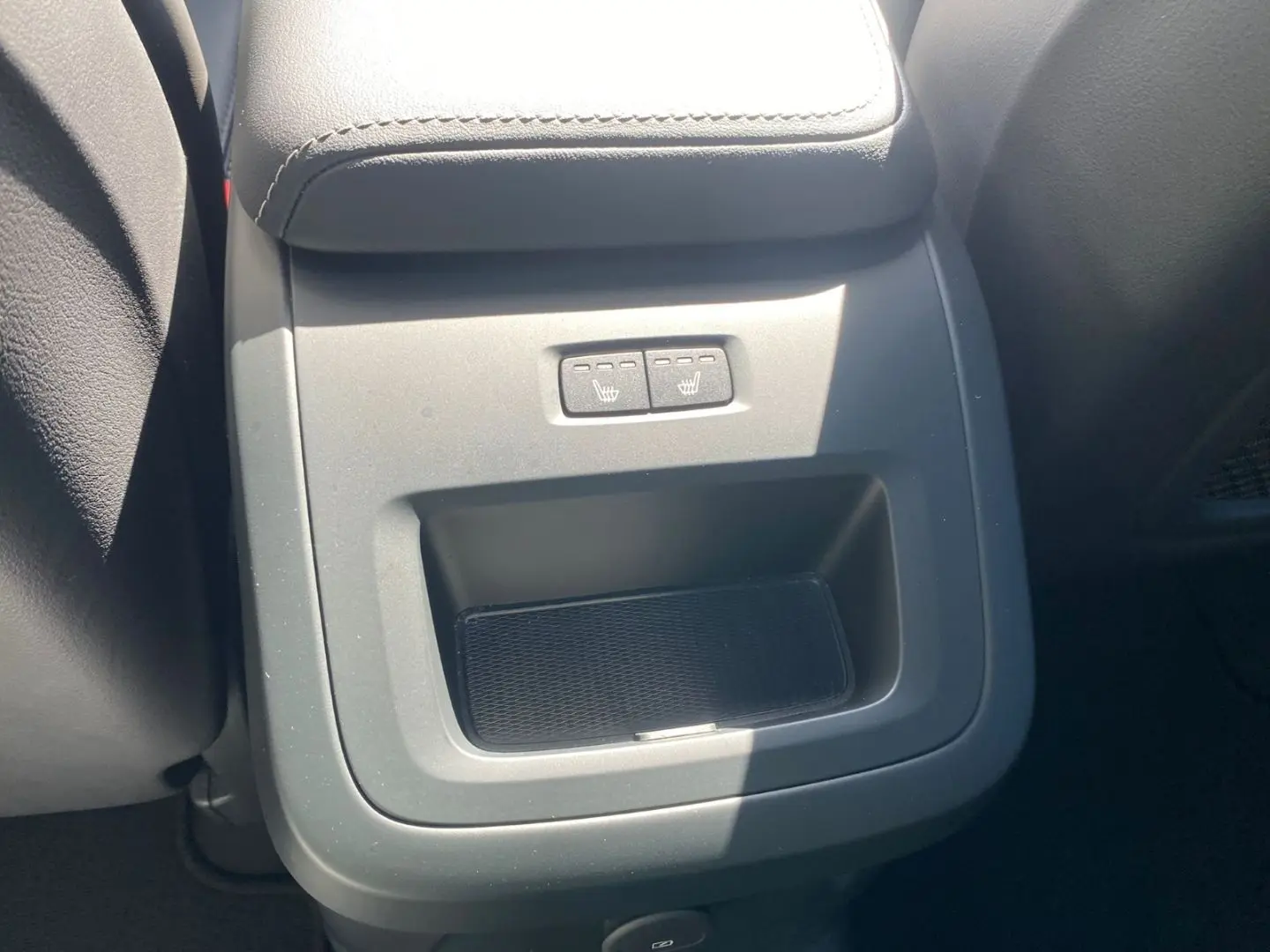 Volvo XC60 T8 Ultra Dark Plug-In Hybrid