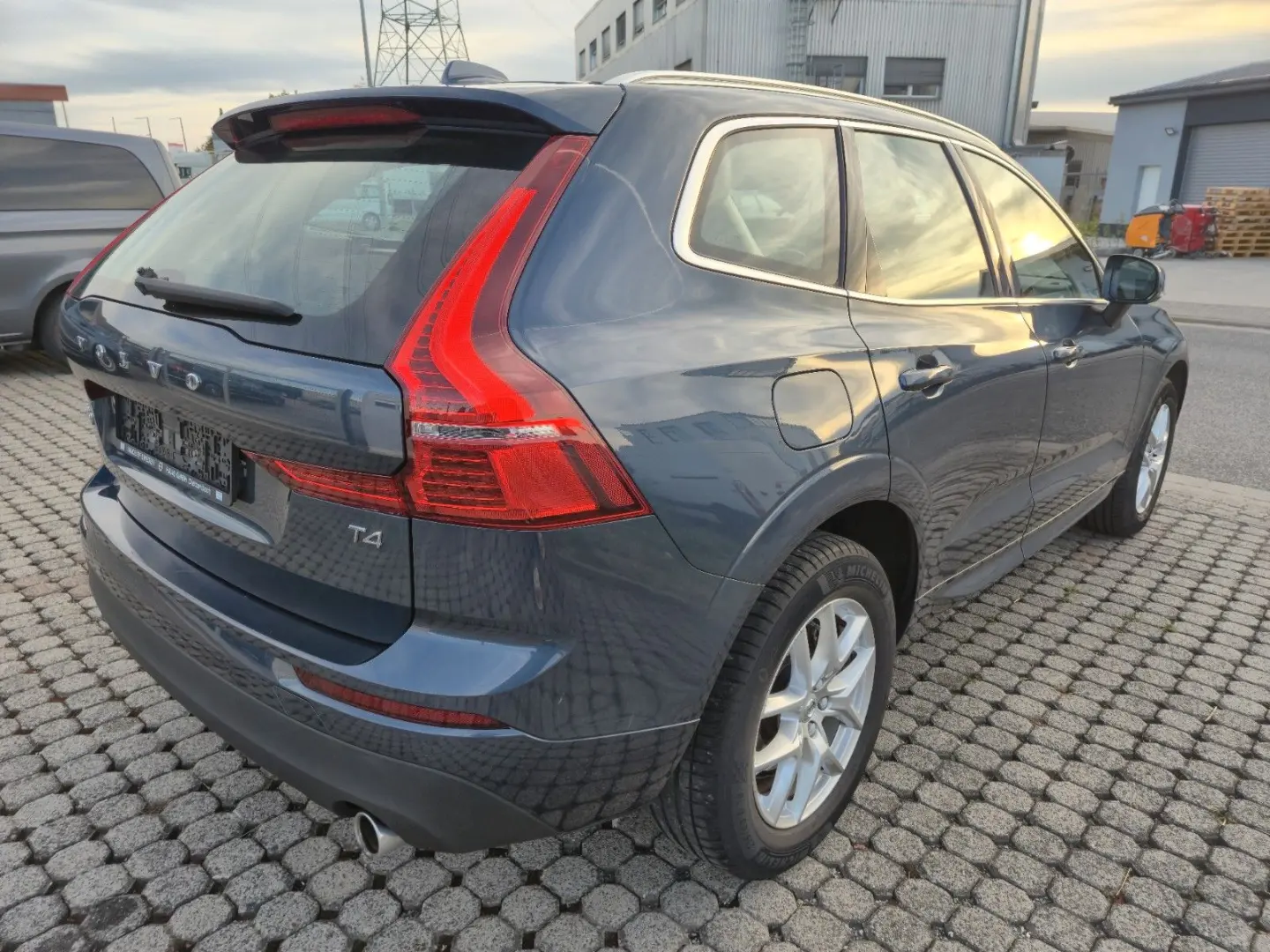 XC60 Momentum Pro 2WD Navi Panorama Kamera