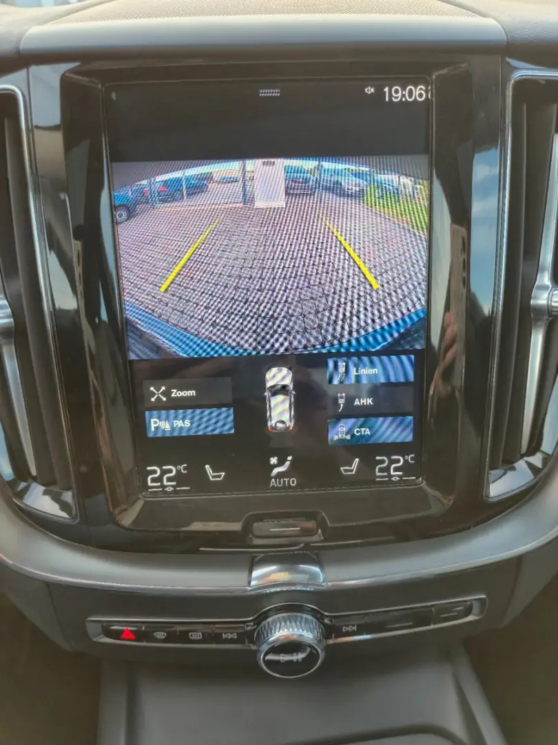 XC60 Momentum Pro 2WD Navi Panorama Kamera