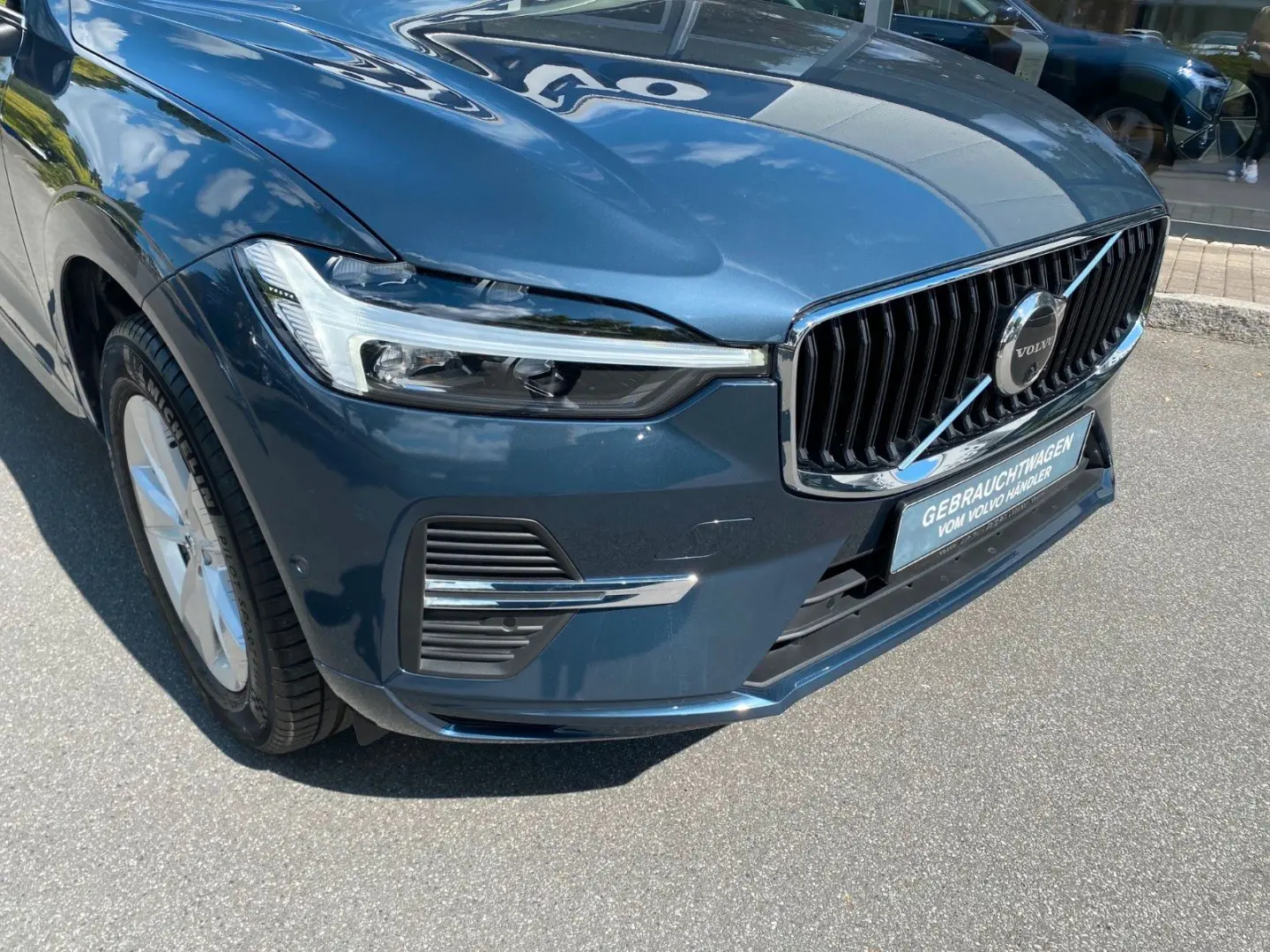 XC60 B4 Aut. Momentum Pro 2WD