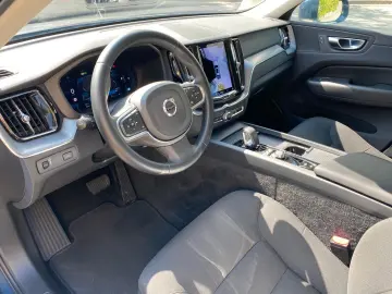 XC60 B4 Aut. Momentum Pro 2WD
