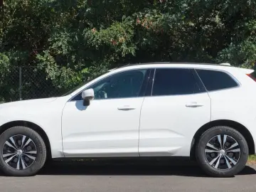 XC60 B4 Pano 360  HeadUp H&K Key Facelift S-Hzng