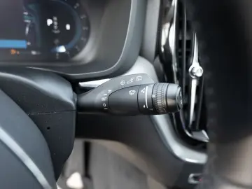 XC60 B4 Core KLIMA NAVI FACEL. LED KAMERA AHK