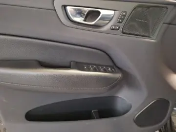 Volvo XC60 T8 AWD Recharge Inscription