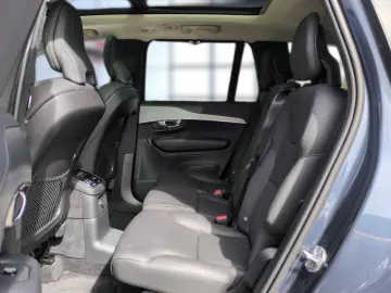 XC90 T8 Recharge Ultra Bright Plug-In Hybrid AWD