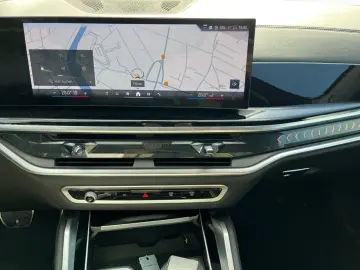 X6 xDr30d MSp/Massage/SoftClose/AirSusp/360/IconicG/Hud