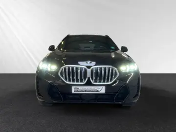 X6 xDr30d M Sp/SkyLounge/Massage/SoftClose/IconicG/360/AuxH