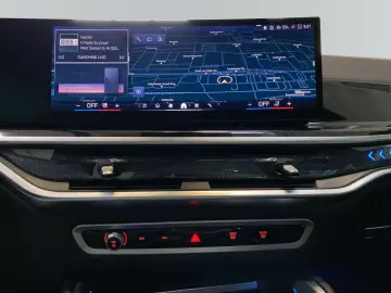 X6 xDr30d MSp/Massage/SoftClose/IconicG/360/ParkingHeater