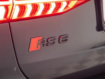 AUDI RS6 -CERAMIC BRAKES,MATRIX,B&O Sound,TRAPA PANORAMICA