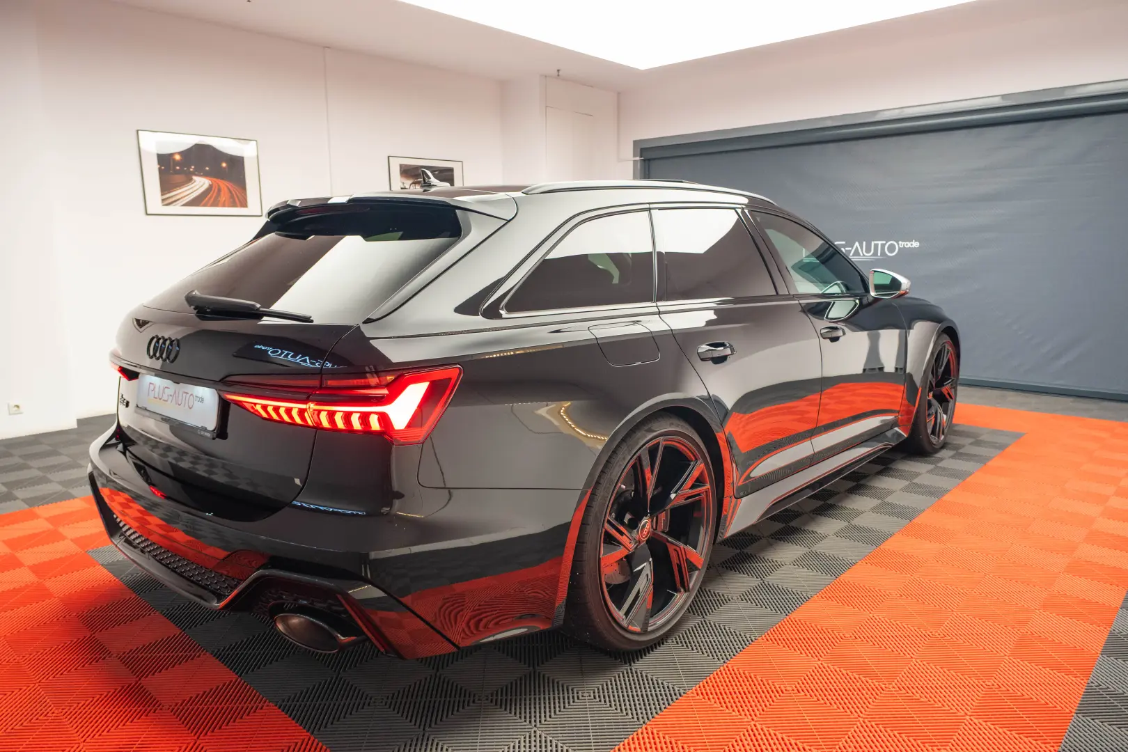 AUDI RS6 -CERAMIC BRAKES,MATRIX,B&O Sound,TRAPA PANORAMICA