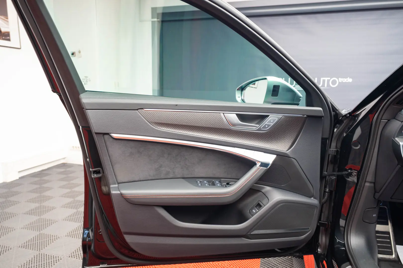 AUDI RS6 -CERAMIC BRAKES,MATRIX,B&O Sound,TRAPA PANORAMICA