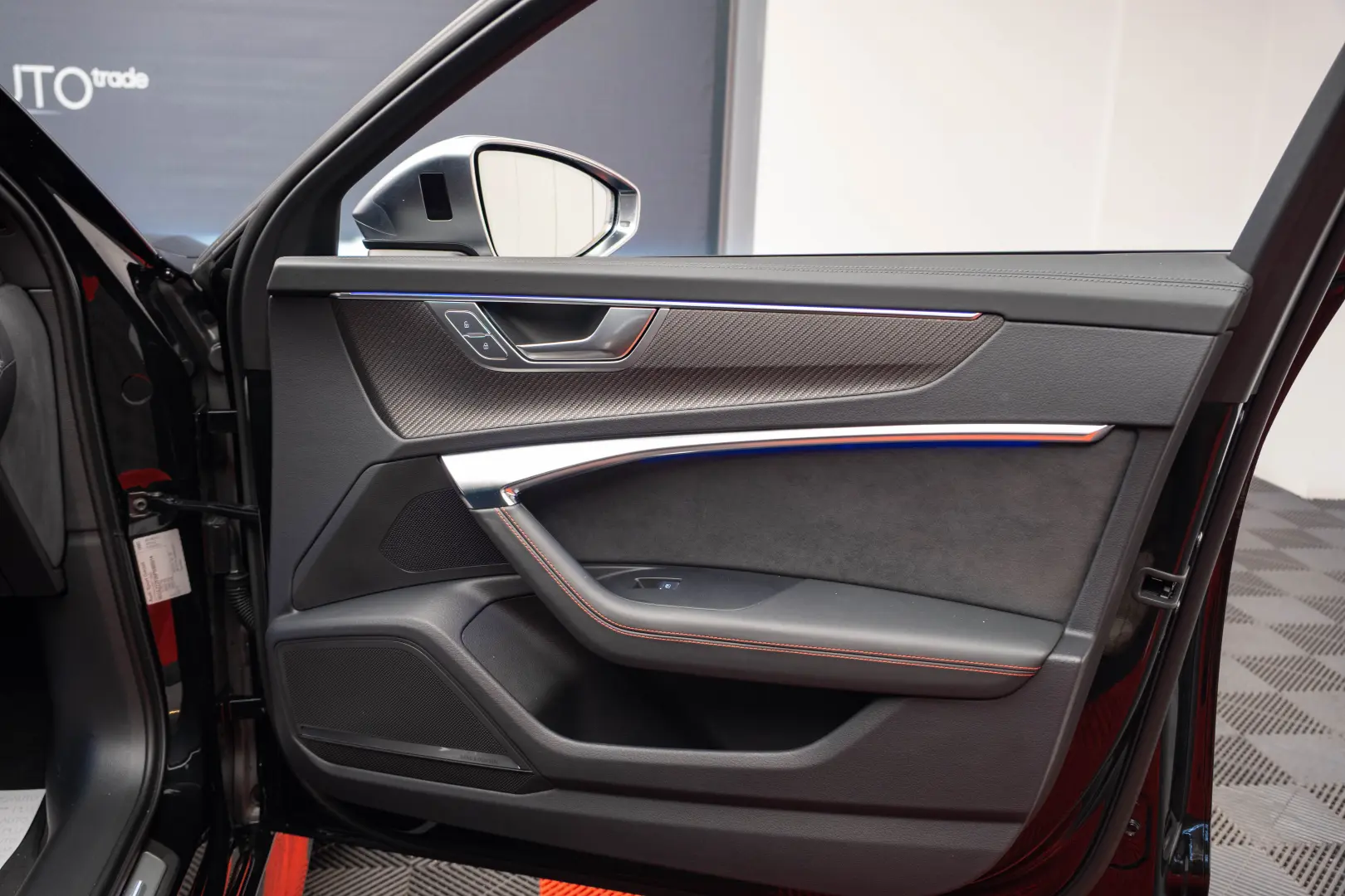 AUDI RS6 -CERAMIC BRAKES,MATRIX,B&O Sound,TRAPA PANORAMICA