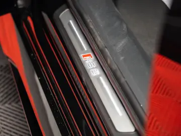 AUDI RS6 -CERAMIC BRAKES,MATRIX,B&O Sound,TRAPA PANORAMICA