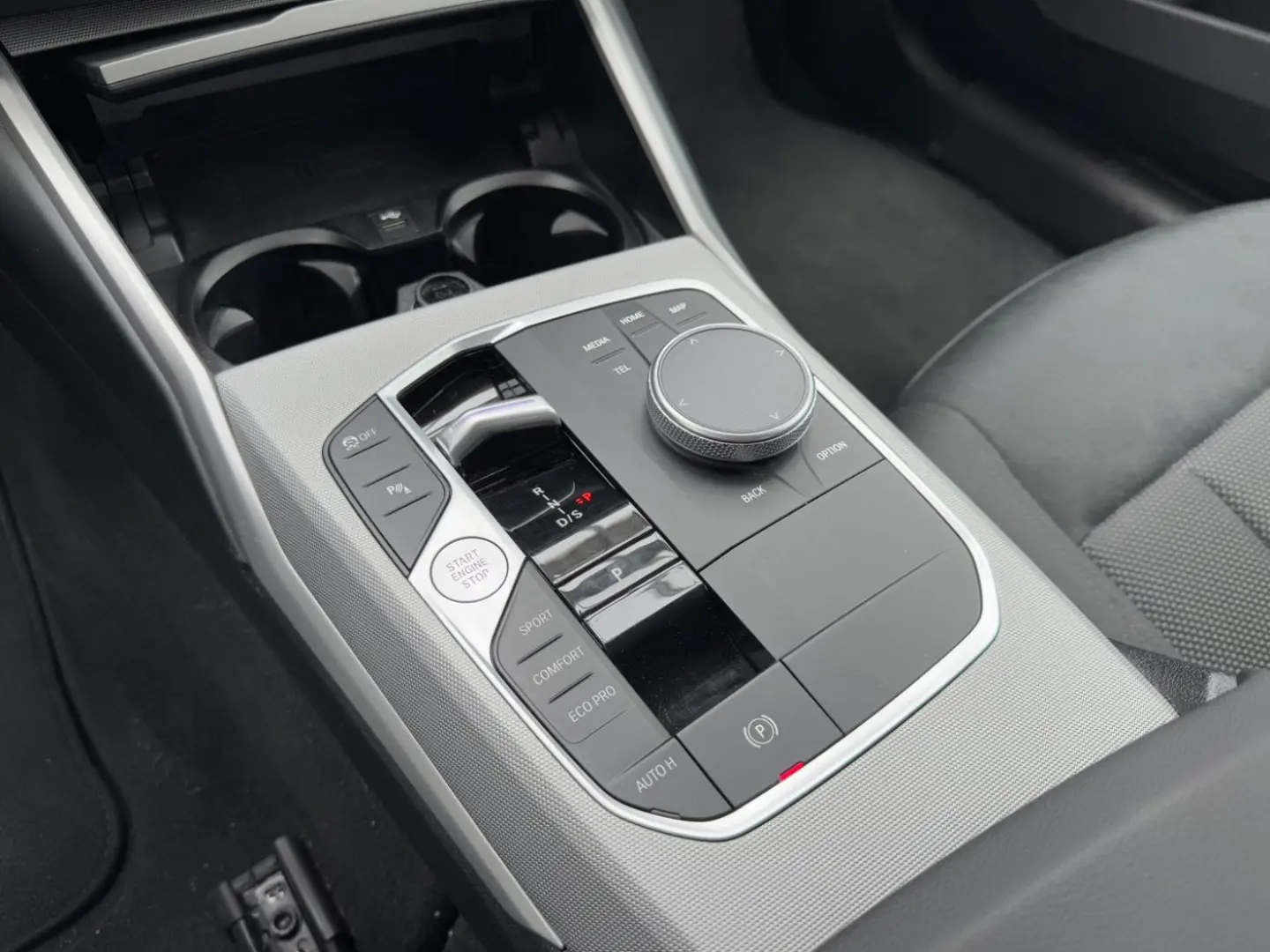 320d Lim. Innovation+Memory GARANTIE bis 04/2029