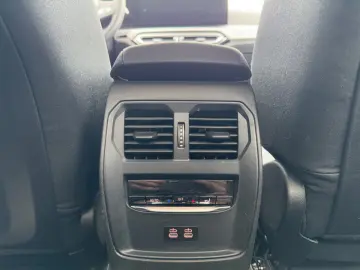320d Lim. Innovation+Memory GARANTIE bis 04/2029