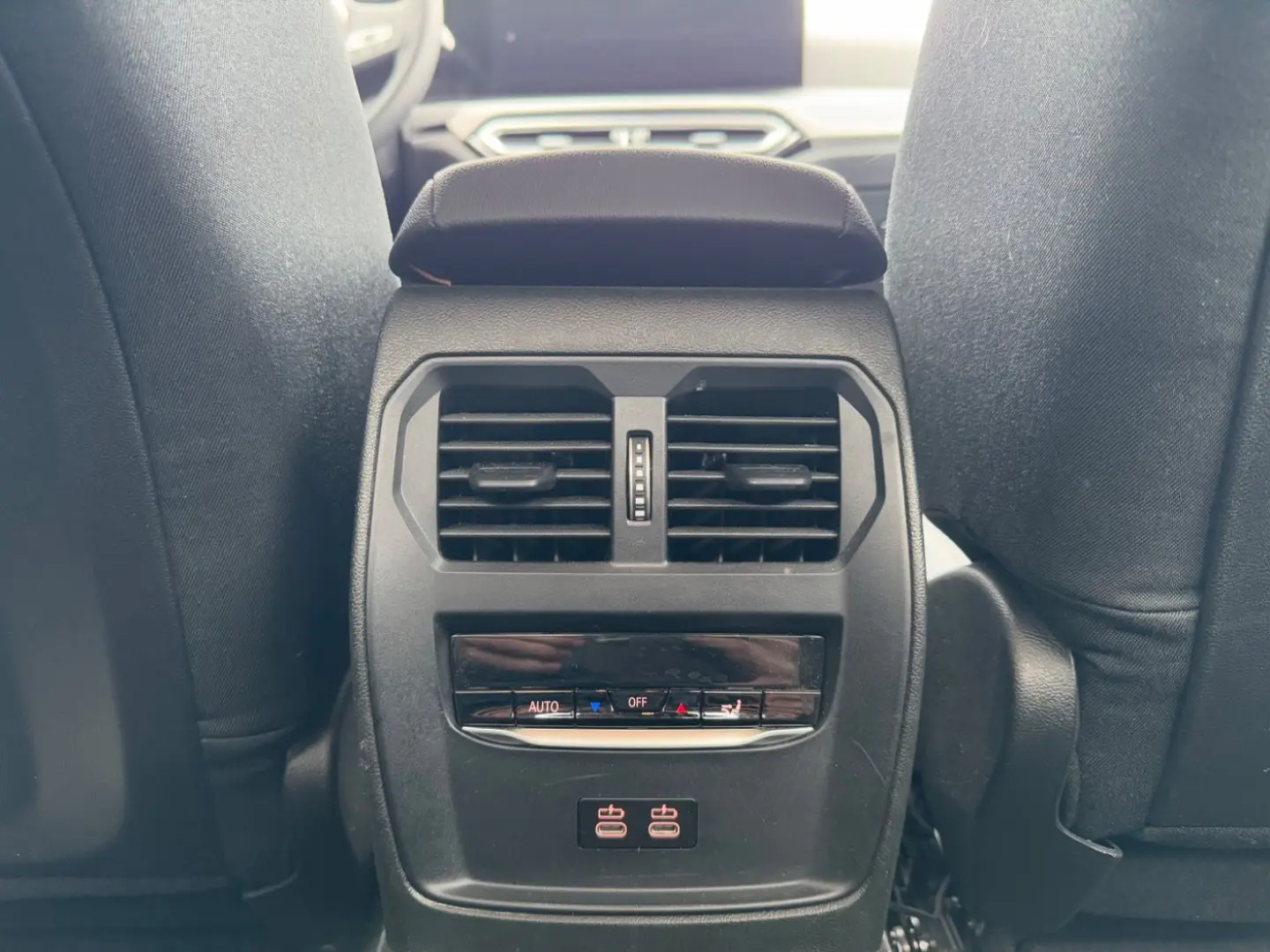 320d Lim. Innovation+Memory GARANTIE bis 04/2029
