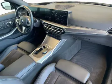 320i M Sport St+Go Kamera HUD LCProf PA AdaptLED