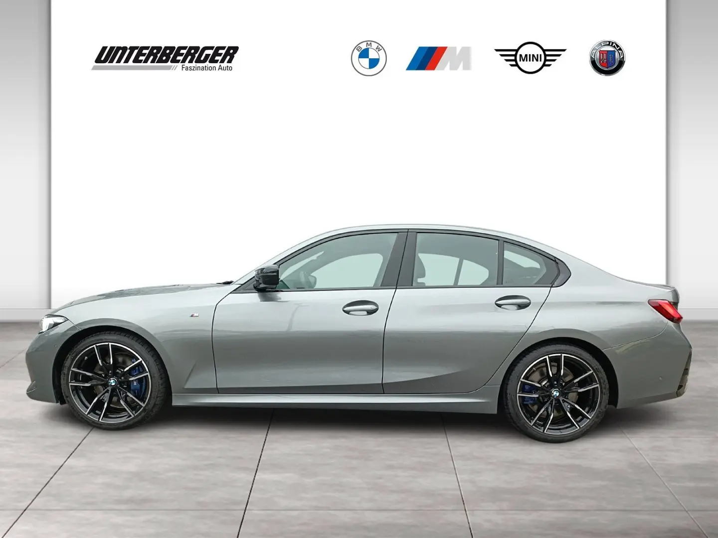 M340i xDrive Limo 19