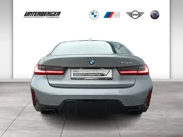 M340i xDrive Limo 19
