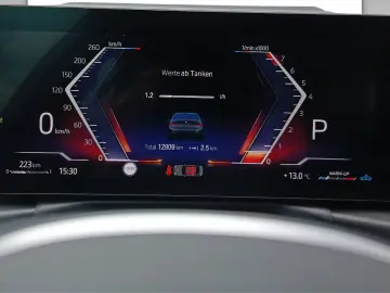 M340i xDrive Limo 19