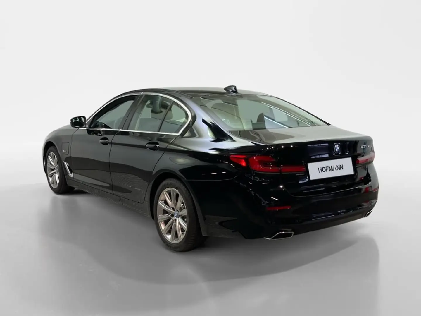 530e Aut. Laser+HUD+Business+Keyless+HiFi+Leder