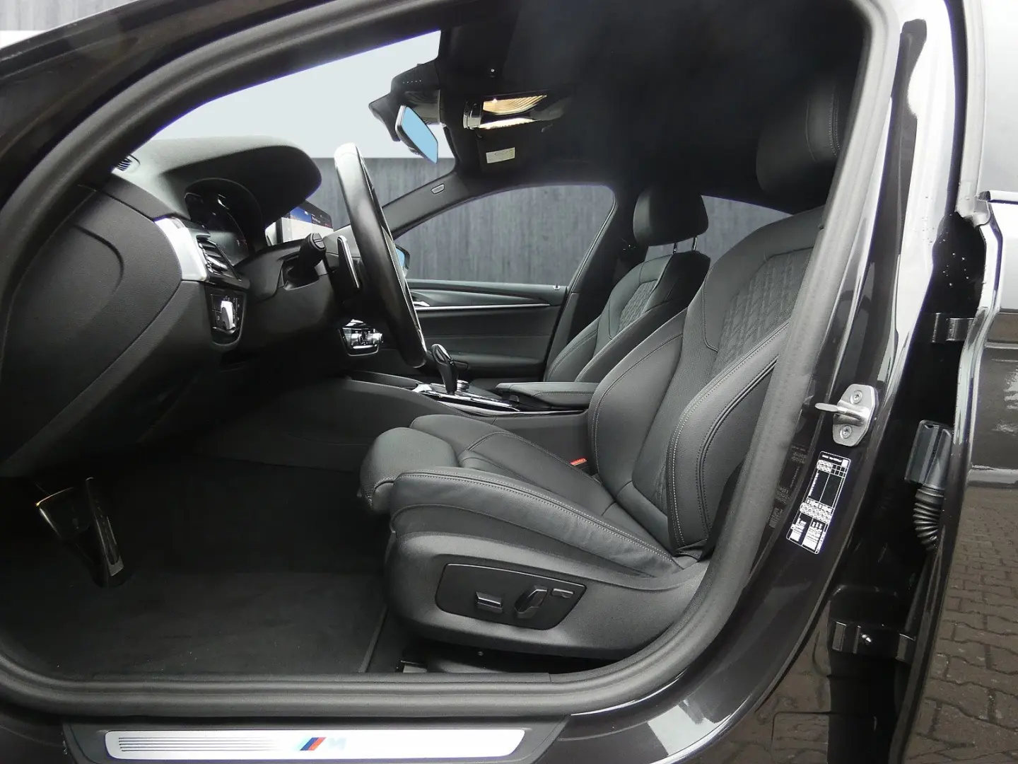 520d Limousine M Sportpaket Head-Up HiFi DAB