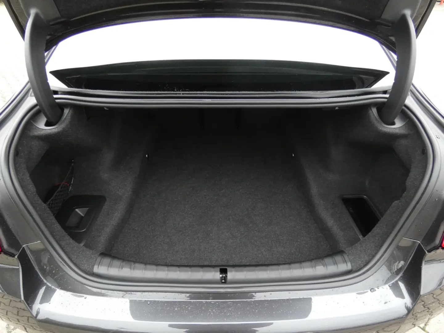 520d Limousine M Sportpaket Head-Up HiFi DAB