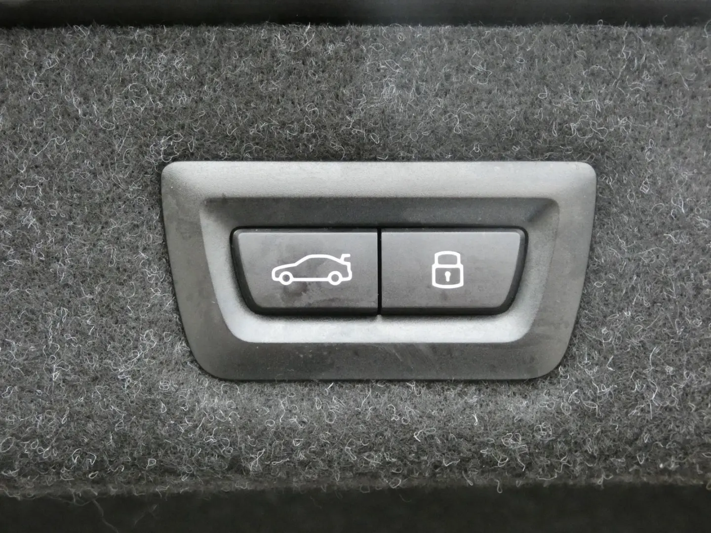 520d Limousine M Sportpaket Head-Up HiFi DAB