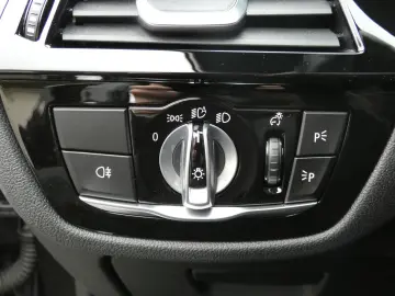 520d Limousine M Sportpaket Head-Up HiFi DAB
