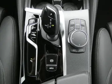 520d Limousine M Sportpaket Head-Up HiFi DAB