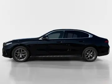 520i Aut. Driv.Ass.+Innovation+360°+H/K+Memory