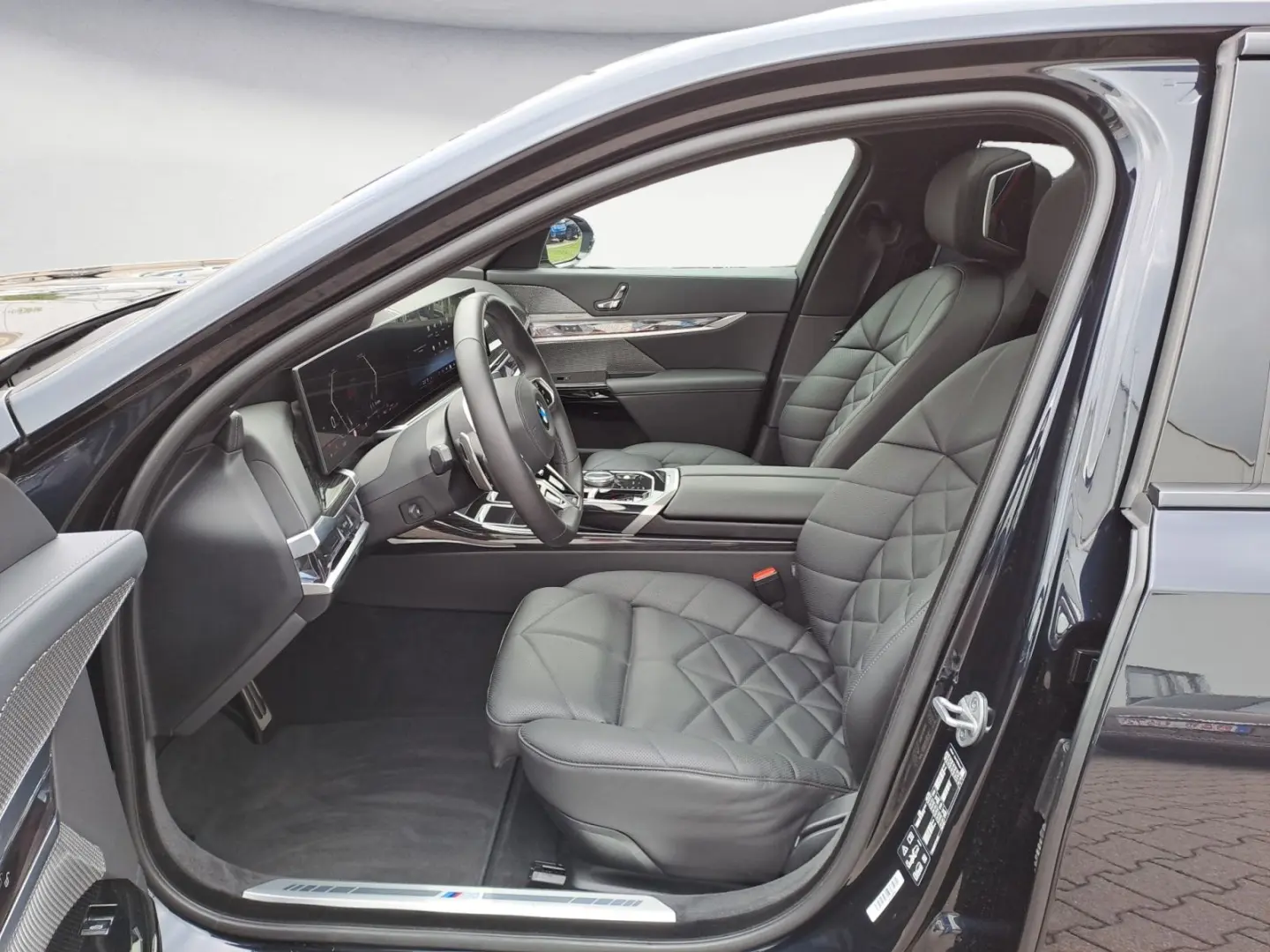 740d xDrive M Sportpaket Innovationsp. Standhzg.