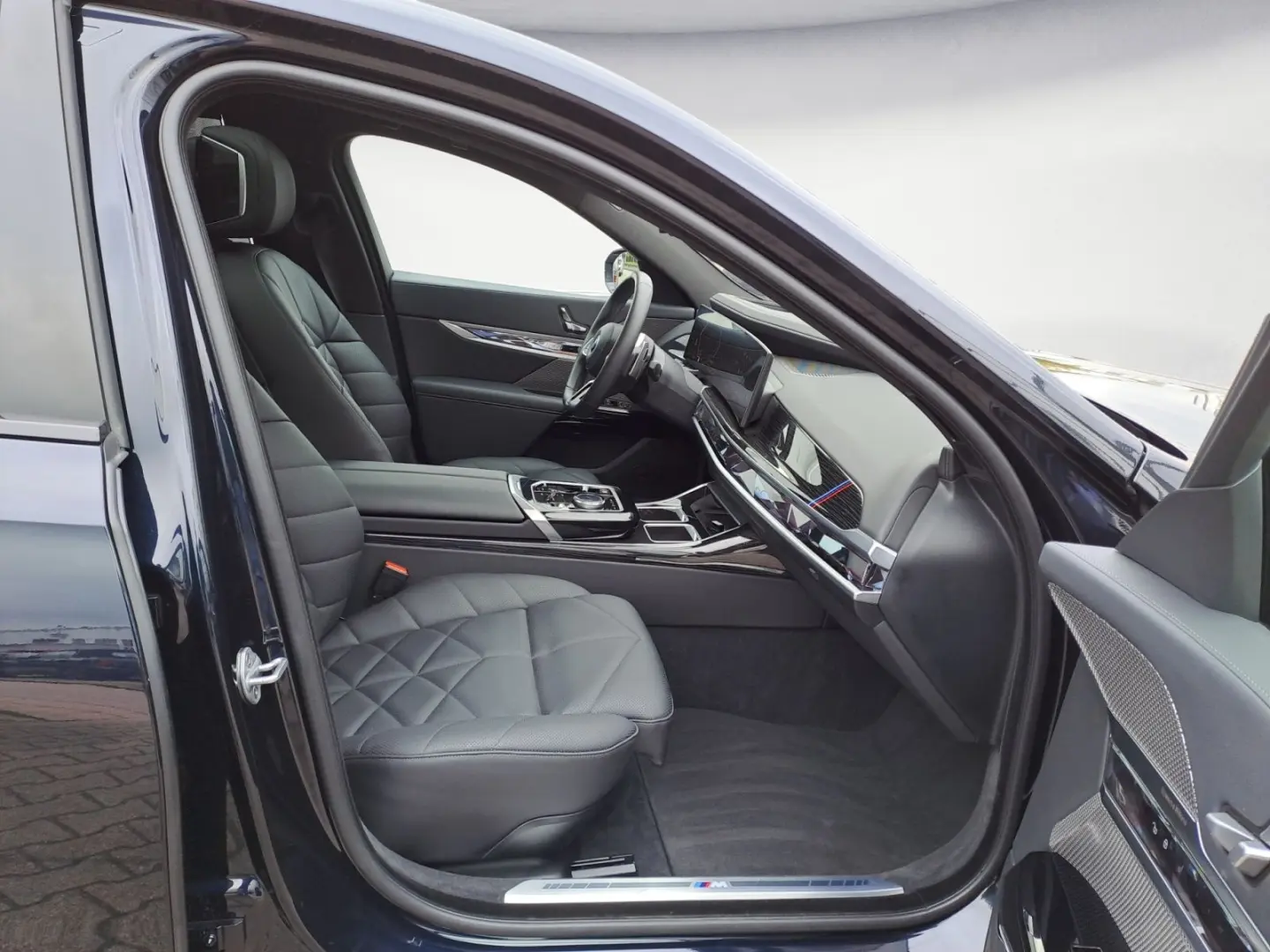740d xDrive M Sportpaket Innovationsp. Standhzg.