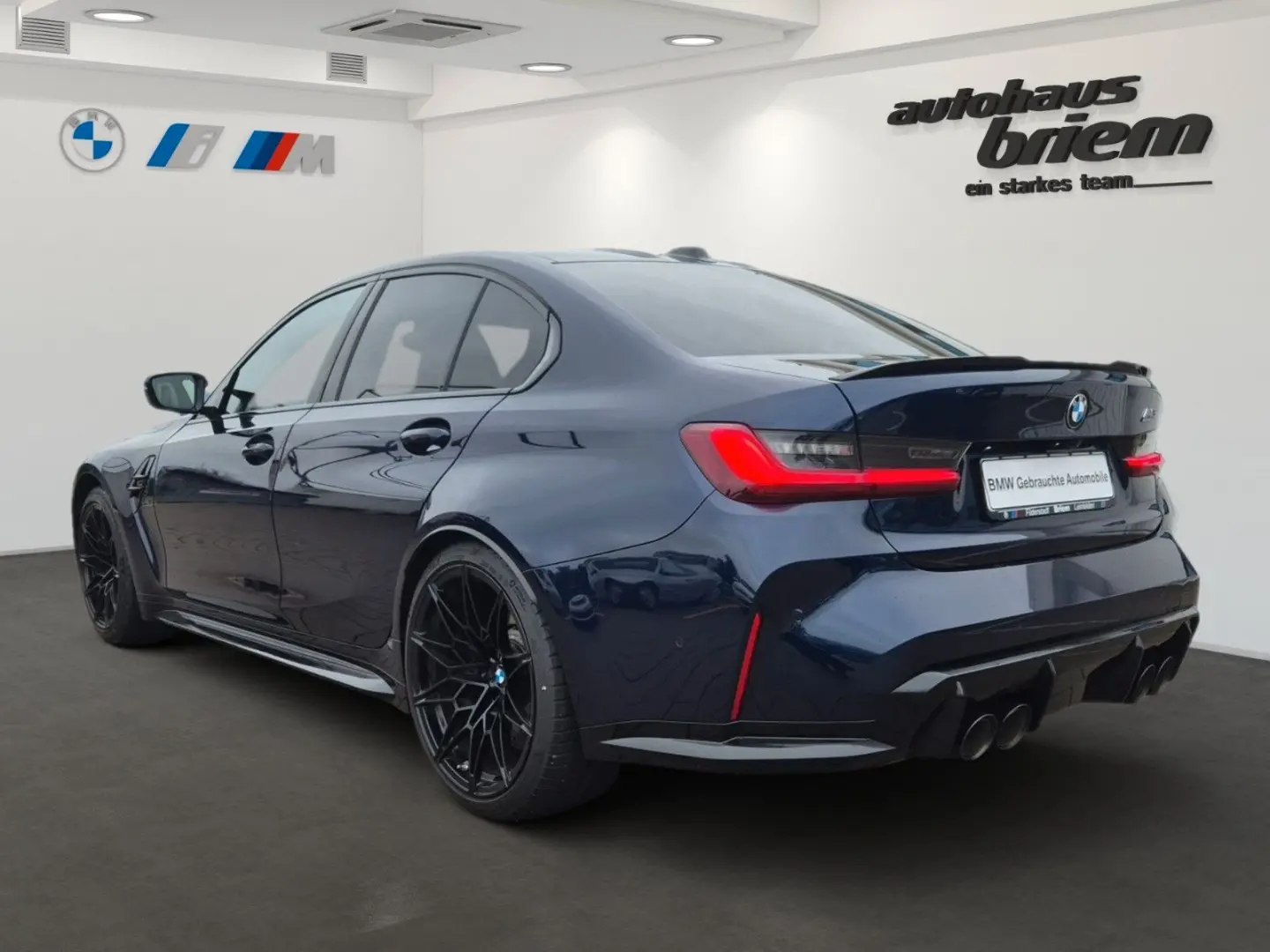 M3 Competition Limousine