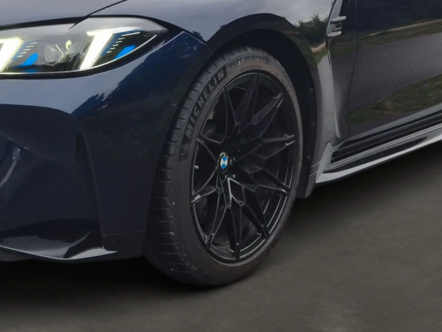 M3 Competition Limousine