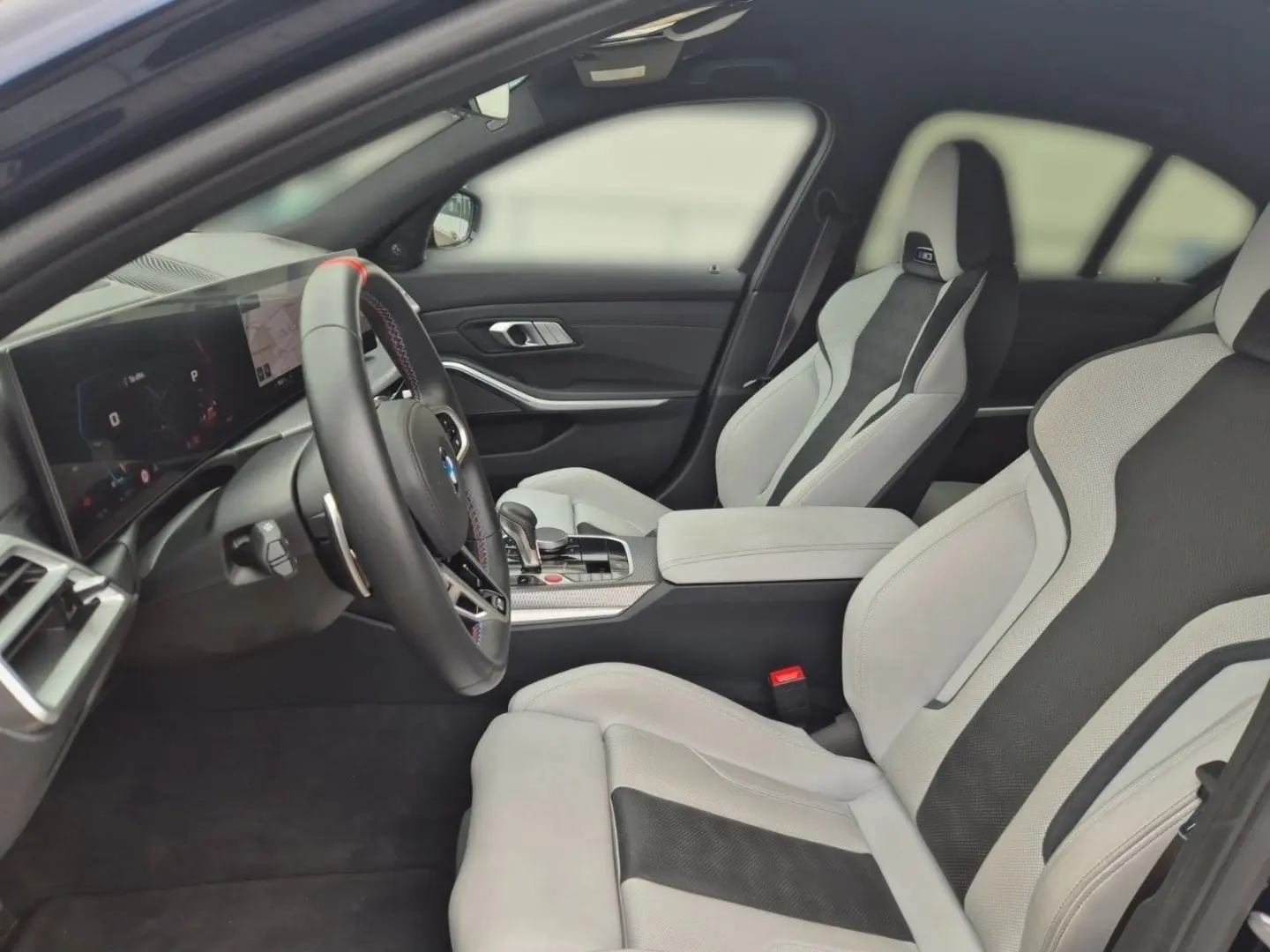 M3 Competition Limousine