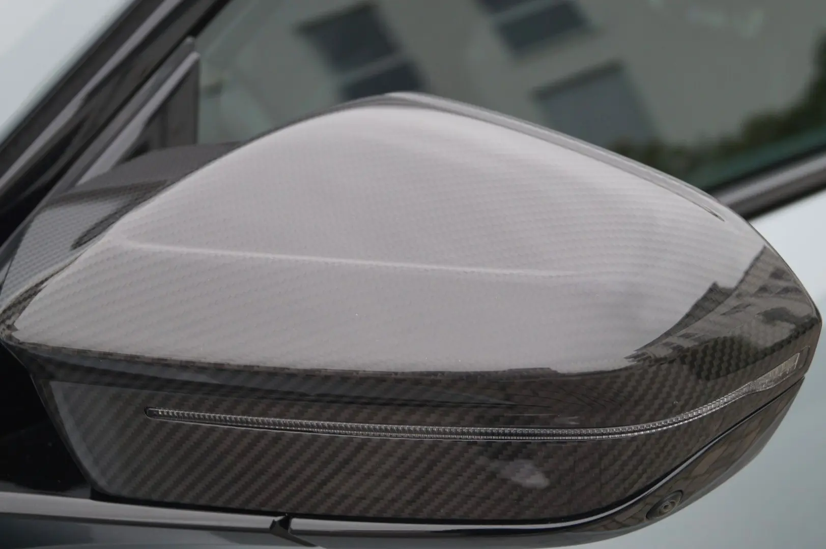 M5 Limousine ComPak DrivAssProf ParkAssProf 21
