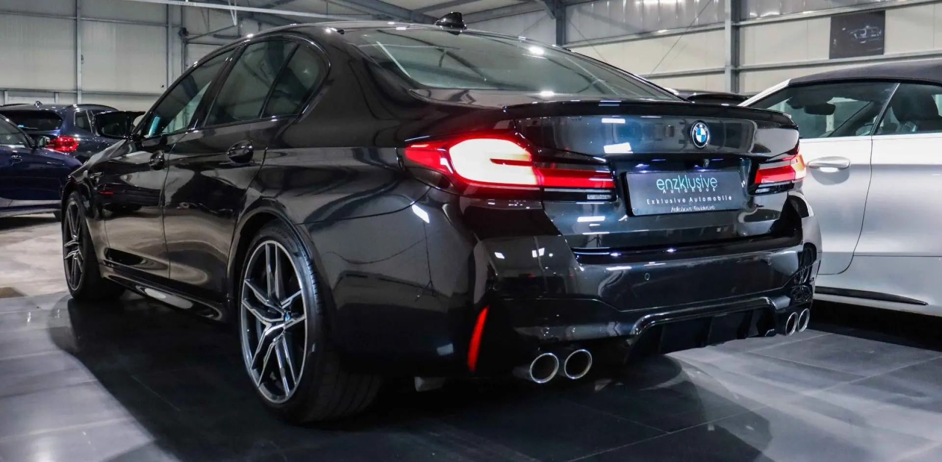 M5 MSITZE*CARBON*B&W*360°*LASER*AHK*MSPORTAGA