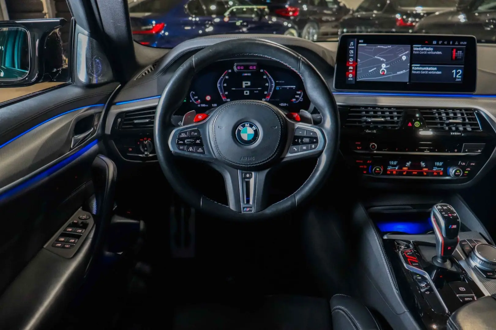 M5 MSITZE*CARBON*B&W*360°*LASER*AHK*MSPORTAGA