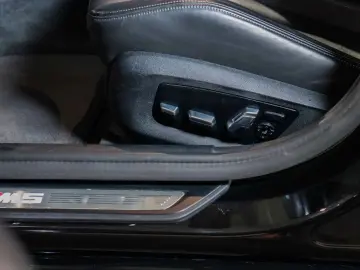 M5 MSITZE*CARBON*B&W*360°*LASER*AHK*MSPORTAGA