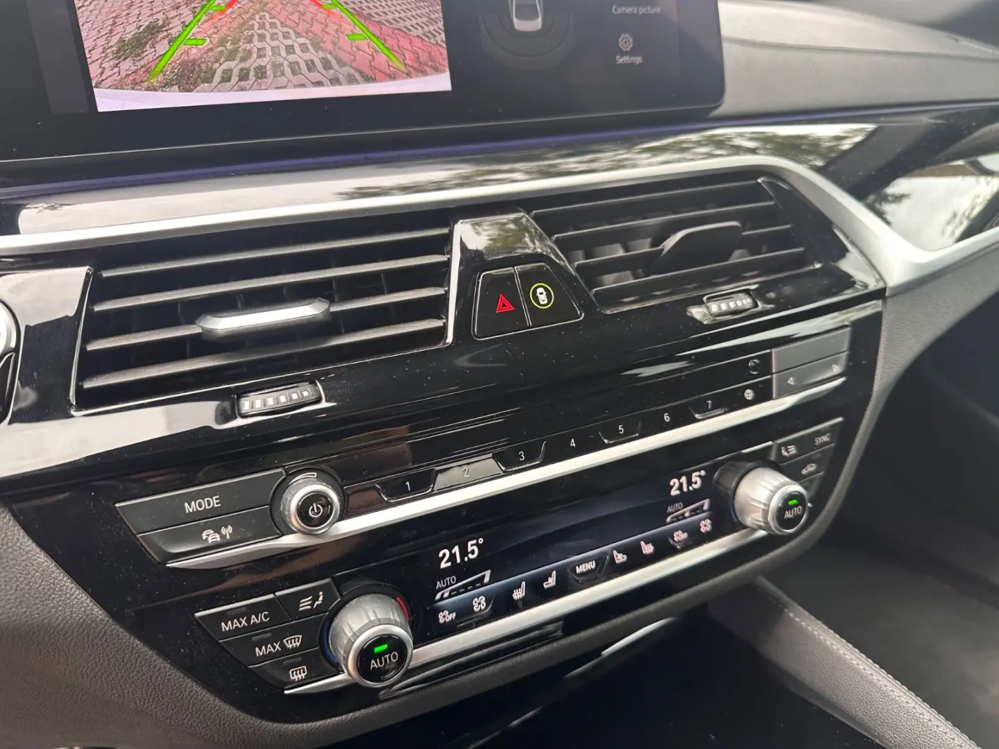 M5 xDrive Carbon /LASER /HUD /B&W /ACC /LIM.