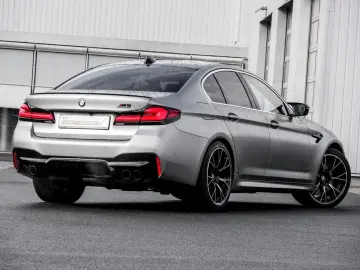 M5 Limousine COMPETITION+AHK+DA PROF+360°+20