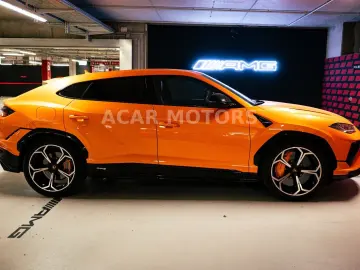 Urus S  Arancio Borealis  1. Hand 666 PS